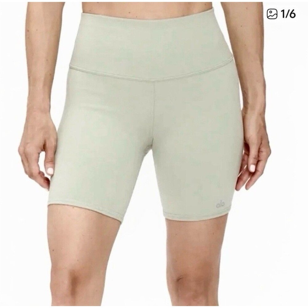 Alo Yoga 7" Airbrush High-Waist Biker Shorts Womens M Cycling Training Gym Yoga